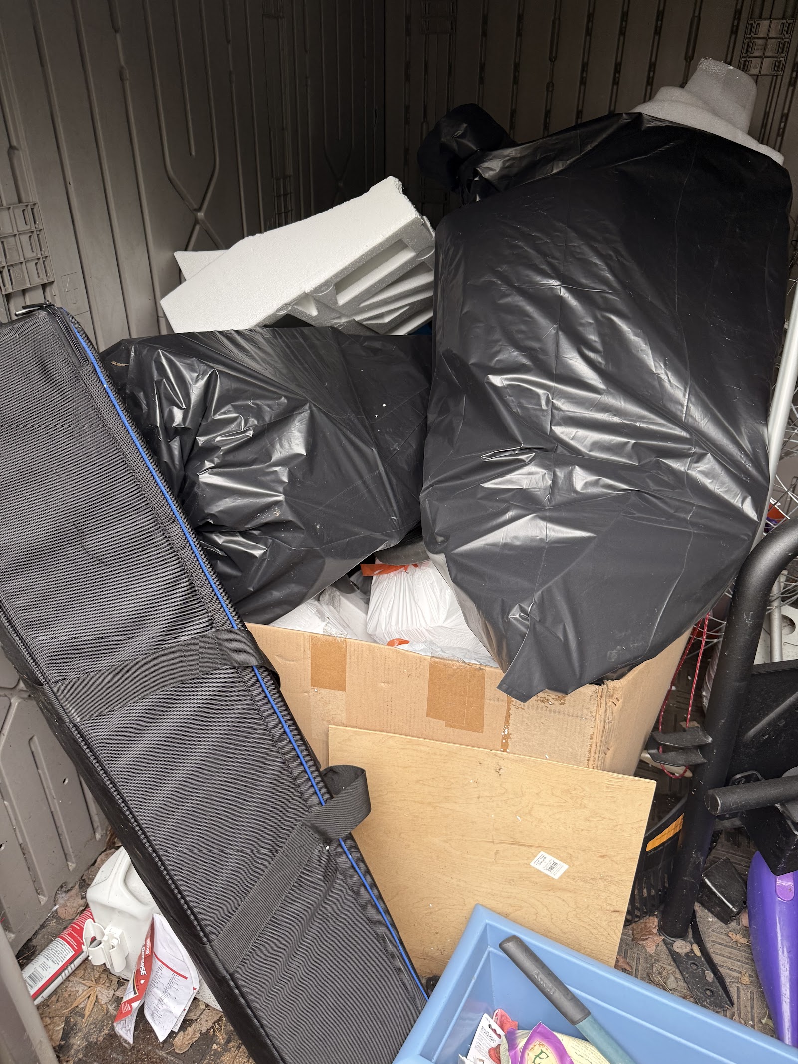 Junk PDX team at work in Tigard
